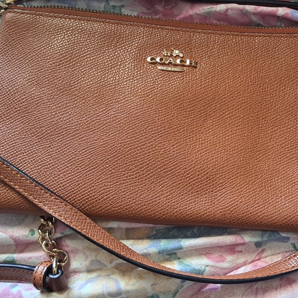 Crossbody wallet bag